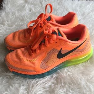 Nike Women’s air max 2014 size 8